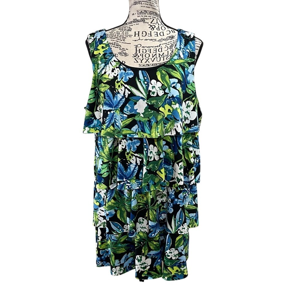 Floral Sleeveless Top‎